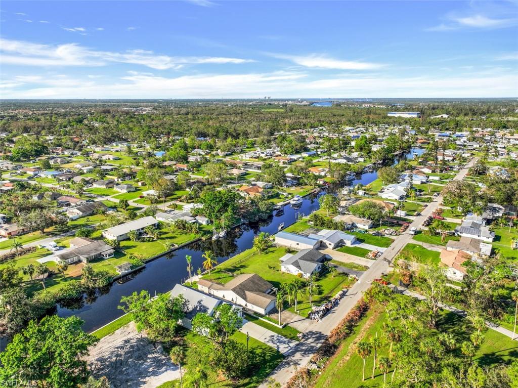 FORT MYERS SHORES - Residential