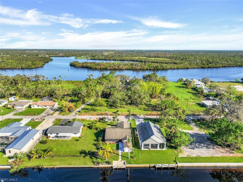 FORT MYERS SHORES - Residential