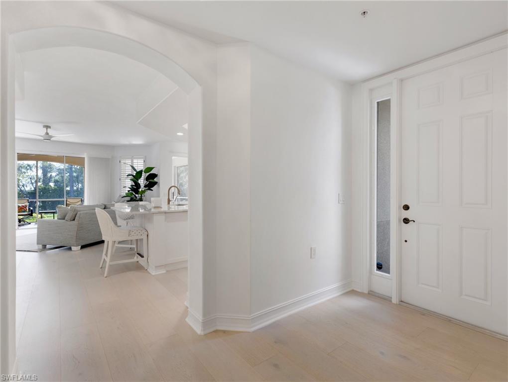 11029 Harbour Yacht CT 102