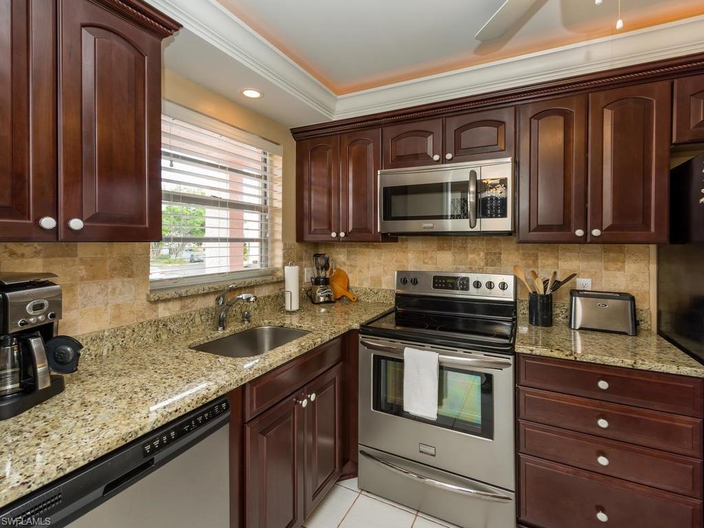 TURTLE LAKE GOLF COLONY - Residential