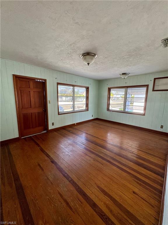 BONITA SHORES - Residential