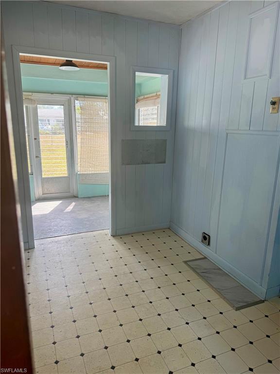 BONITA SHORES - Residential