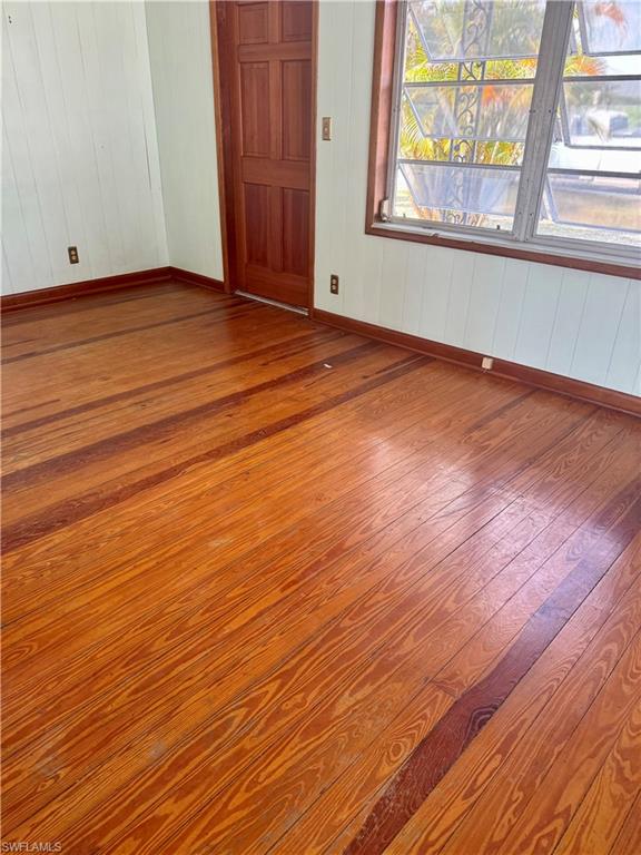 BONITA SHORES - Residential