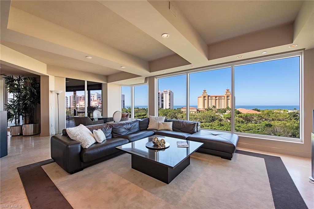 TRIESTE AT BAY COLONY - Residential