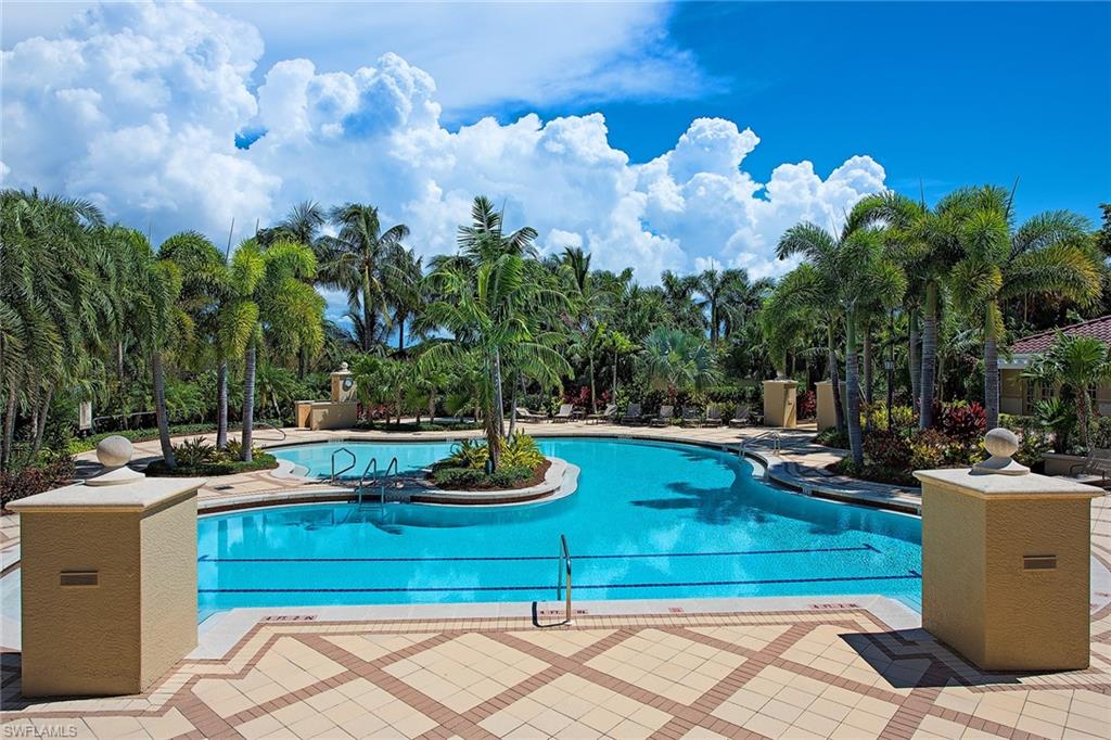 TRIESTE AT BAY COLONY - Residential