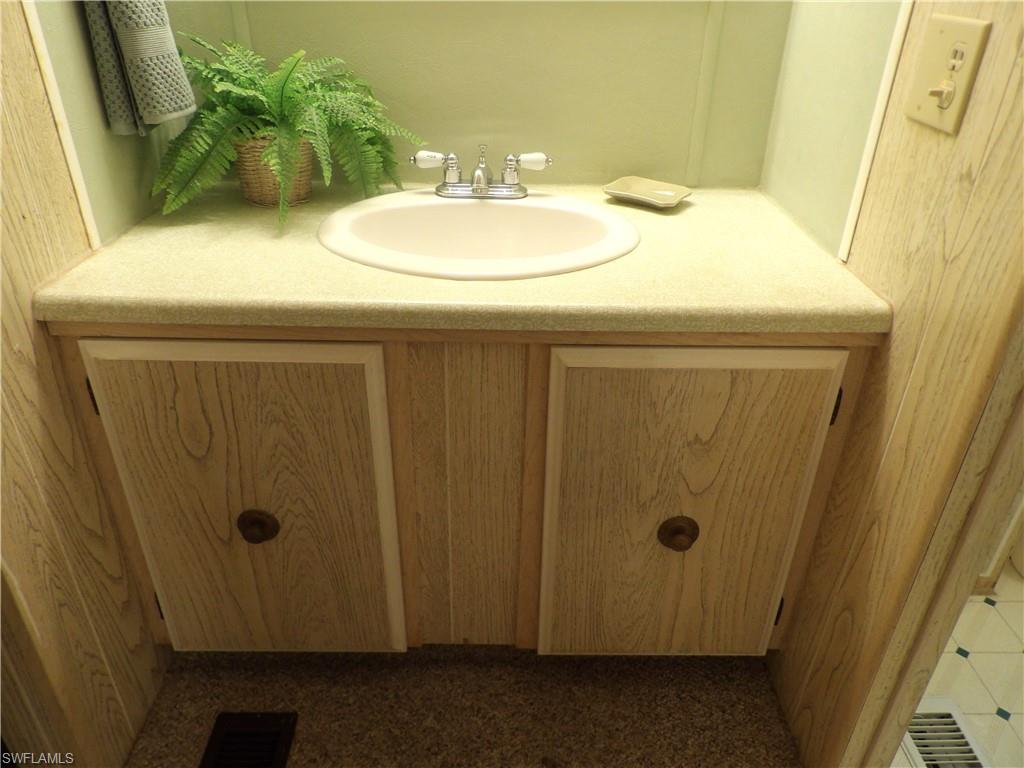 FOREST PARK MOBILE HOME - Residential