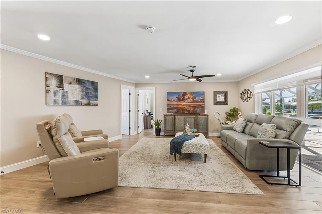 ISLAND PARK - Residential