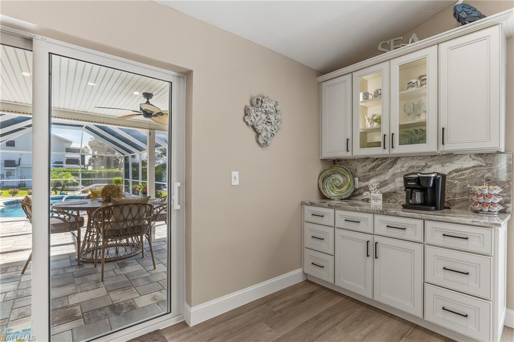 ISLAND PARK - Residential