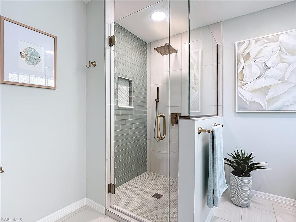 DEL VERA COUNTRY CLUB - Residential