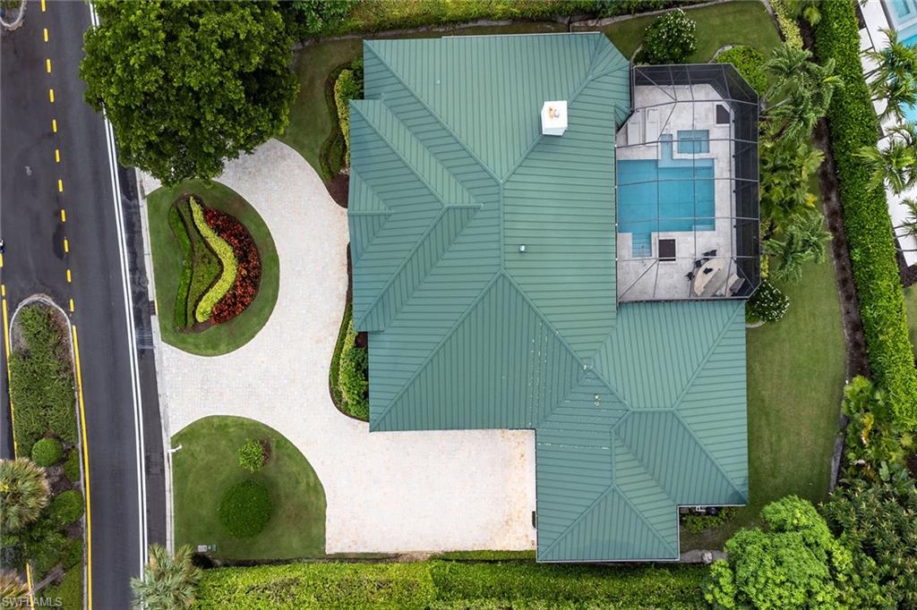 MOORINGS - Residential