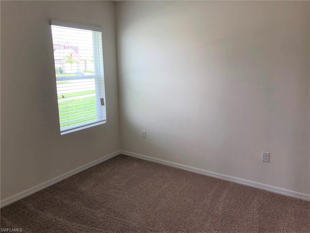 ENTRADA - Residential