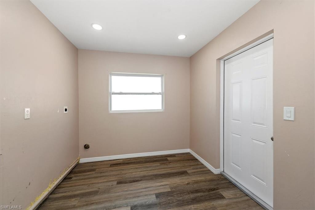 NORTH FORT MYERS - Residential