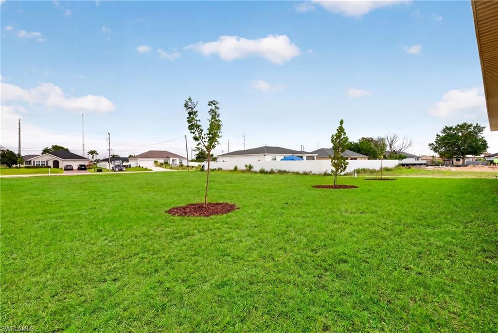 CAPE CORAL - Residential