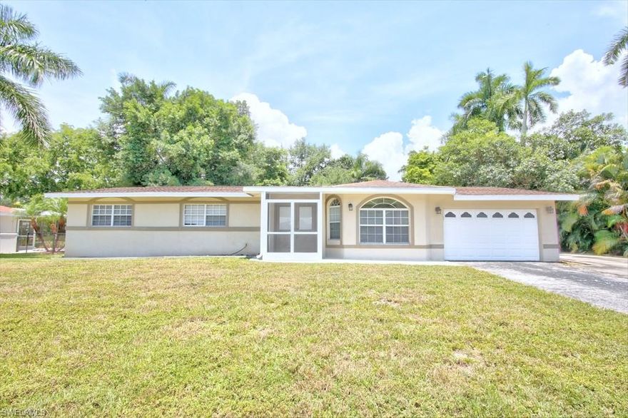 **MULTIPLE OFFERS - HIGHEST AND BEST DUE BY FRIDAY, JULY 17, 2020 @ 5 PM**  You may be thinking this is an unbelievably low price for the highly sought after McGregor Gardens, located just off McGregor Blvd. You're right, it is! Priced for an immediate As-Is sale, whether you're looking for personal use or investment, this home just makes sense.  With nearly 1,350 SF under air, 2 bedrooms + den/flex space, 2 baths and 2 separate living spaces, you're sure to find all the space you need in this home. You won't find this much square footage at this price point, or anything close to this price point, anywhere else in the McGregor corridor!  The den/flex space of this home serves as an entry to the master suite and as such, would make a great home office, nursery, or private living space.  The garage is really more of a 1.5 car garage than a 1 car garage at approximately 14 ft wide plus there is tons of additional driveway to the side of the garage giving plenty of parking capabilities! With nearly 1/3 of an acre, there's ample room to add a pool or just enjoy the private, mature vegetation that already exists.  Show today. This one won't last!