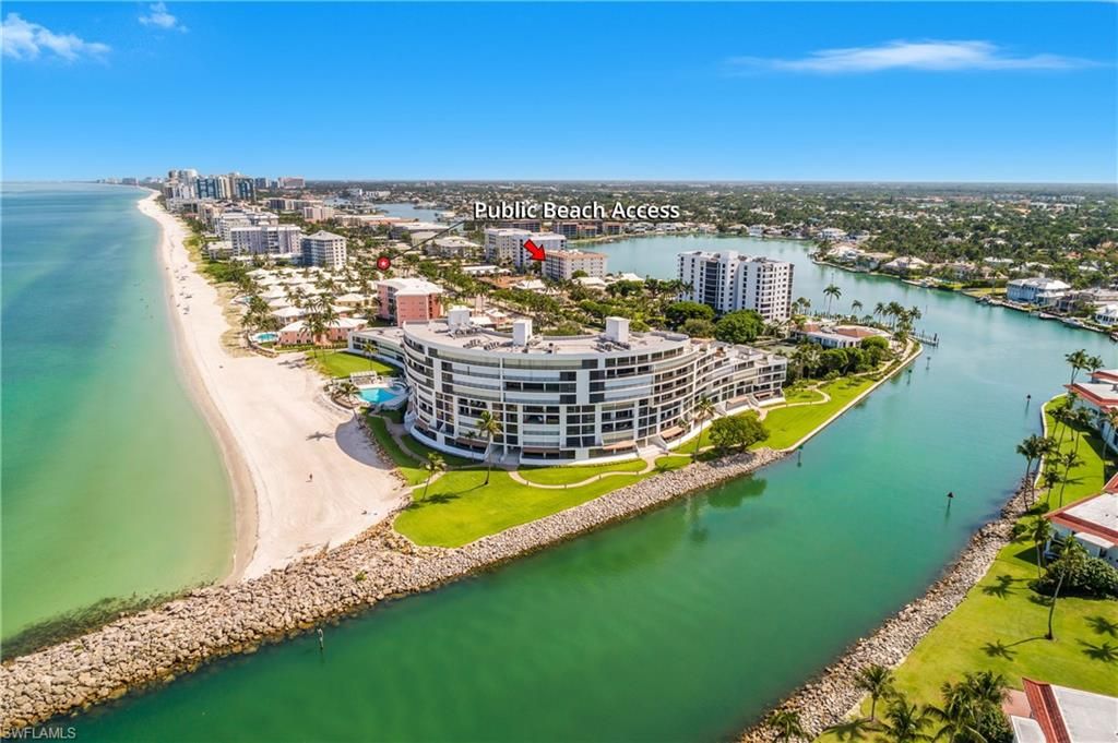 Photo of 2600 Gulf Shore BLVD N #52, NAPLES, FL 34103 (MLS # 225064115)