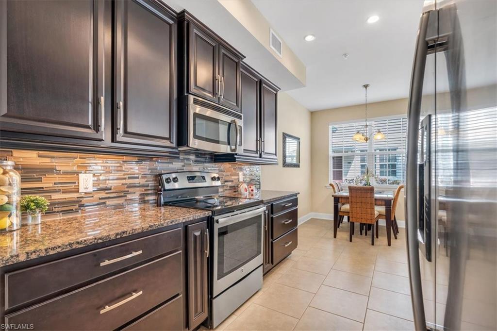 CREEKSIDE PRESERVE - Residential