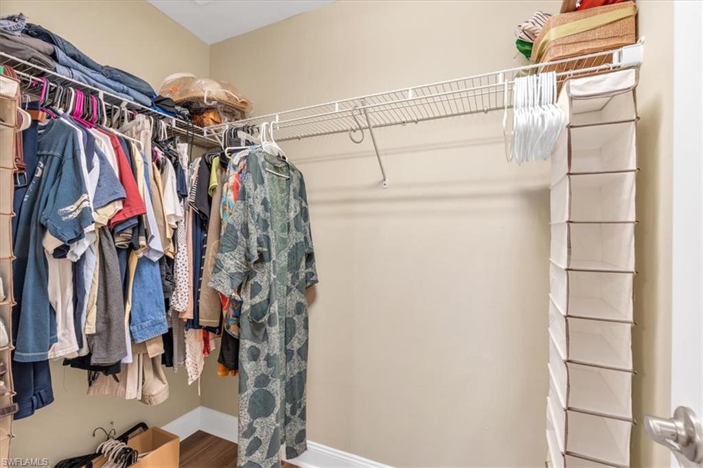 CREEKSIDE PRESERVE - Residential