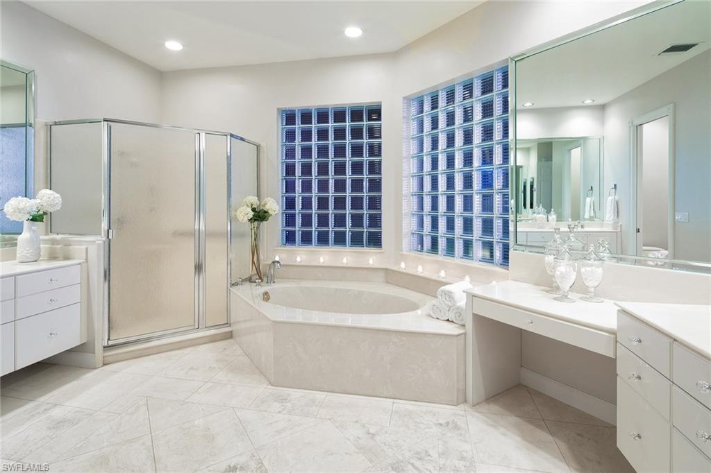 PARK SHORE - Residential