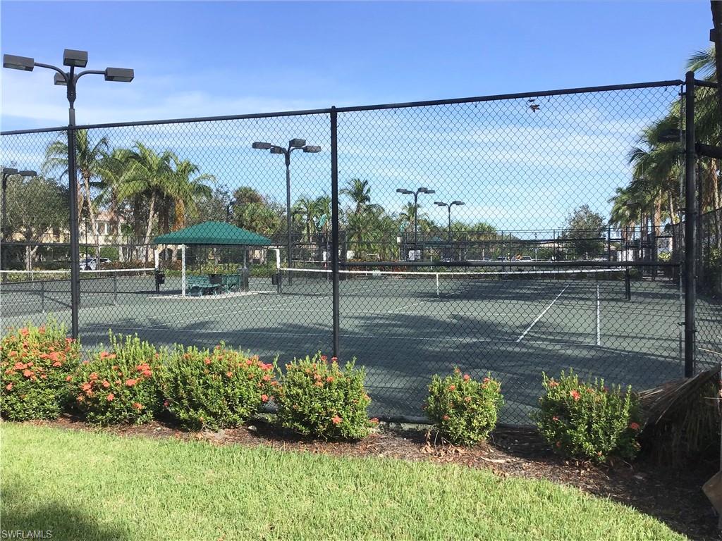 VERONA WALK - Residential Lease