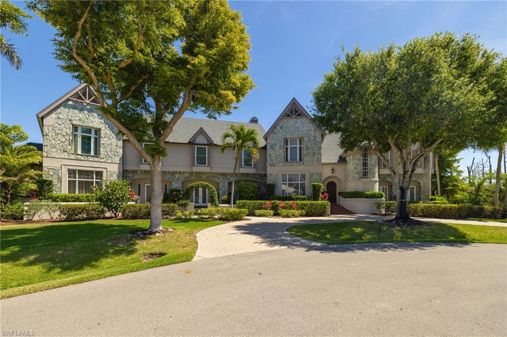 ST. CHARLES HARBOUR - Residential