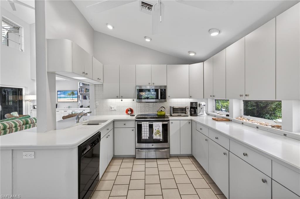 GULF PINES - Residential