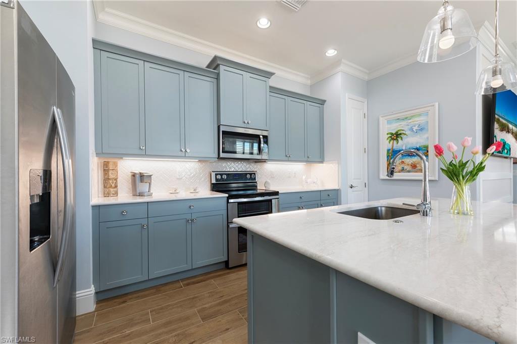 ISLES OF COLLIER PRESERVE - Residential Lease