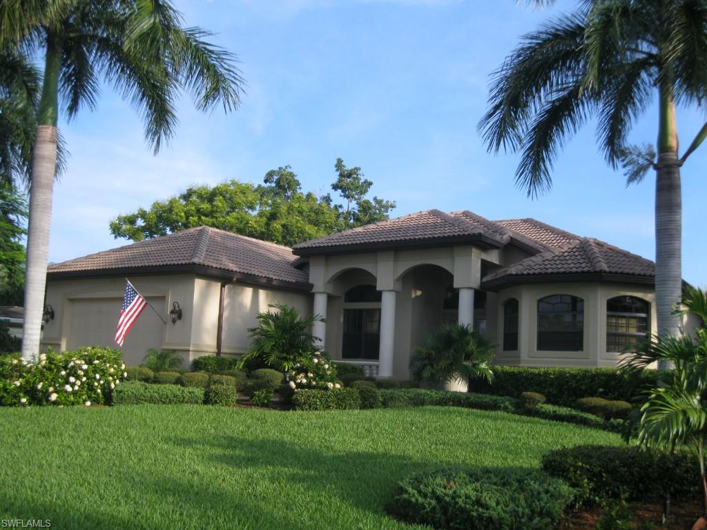 YACHT CLUB - Residential