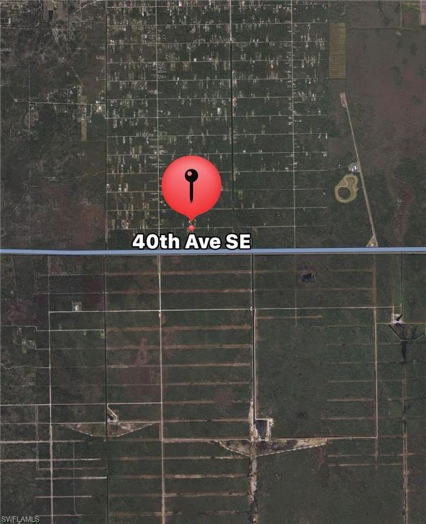 Beautiful lot, spectacular to build the house of your dreams, it has an extension of land of 2.73 Acres.