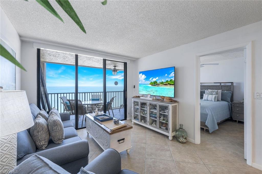 SEA WINDS OF MARCO - Residential