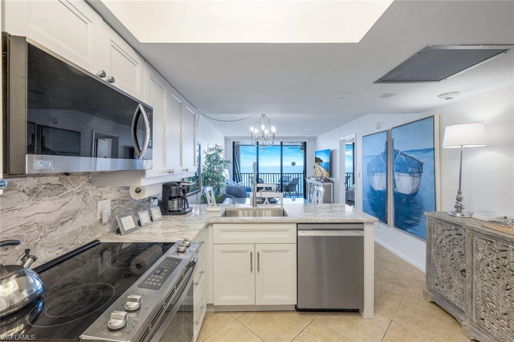 SEA WINDS OF MARCO - Residential