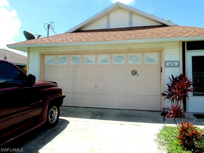 CAPE CORAL - Residential