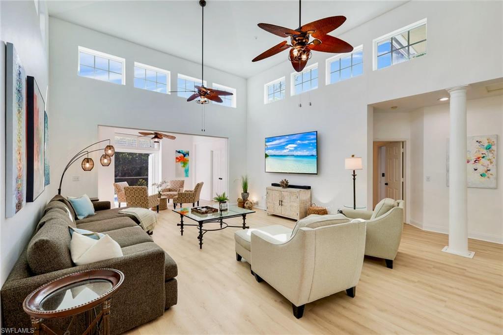 MEWS OF NAPLES - Residential