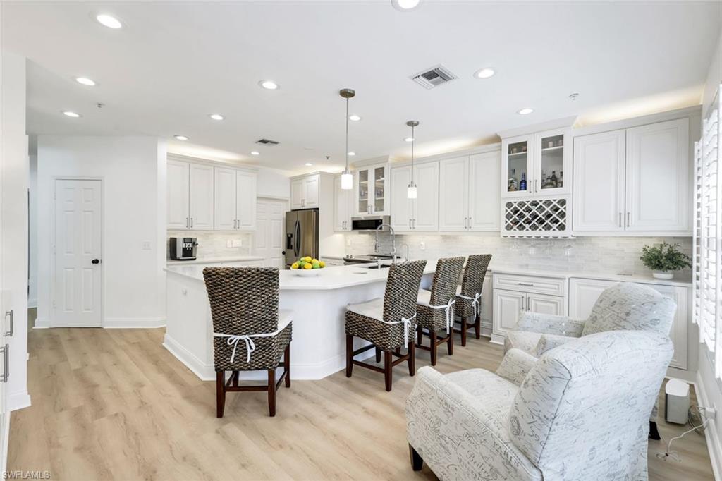 MEWS OF NAPLES - Residential