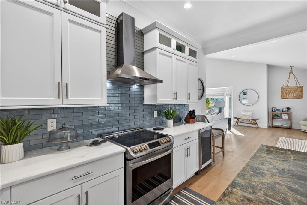 MONTEREY - Residential