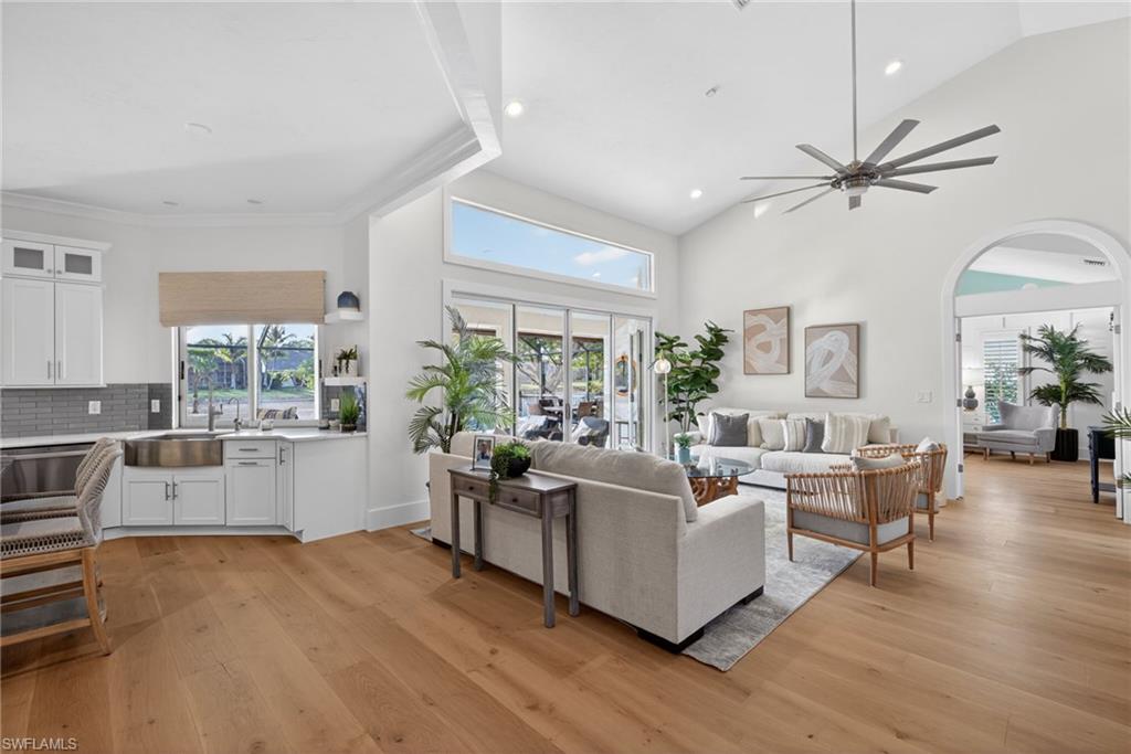 MONTEREY - Residential