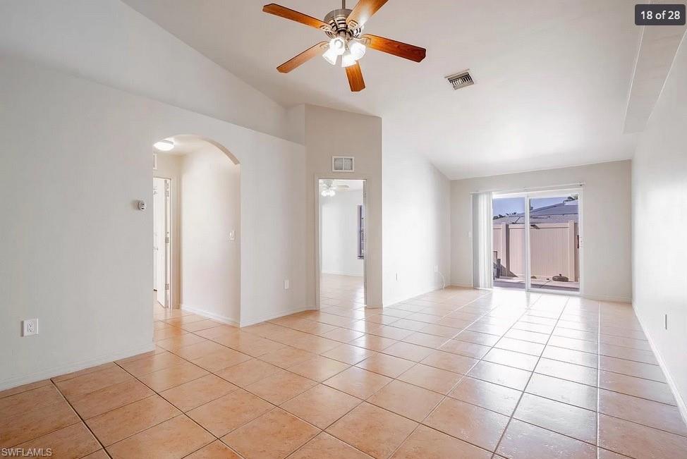 CAPE CORAL - Residential