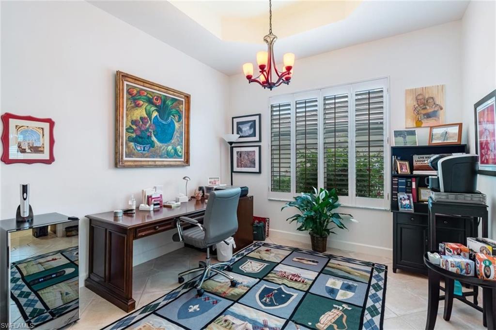 AUTUMN WOODS - Residential