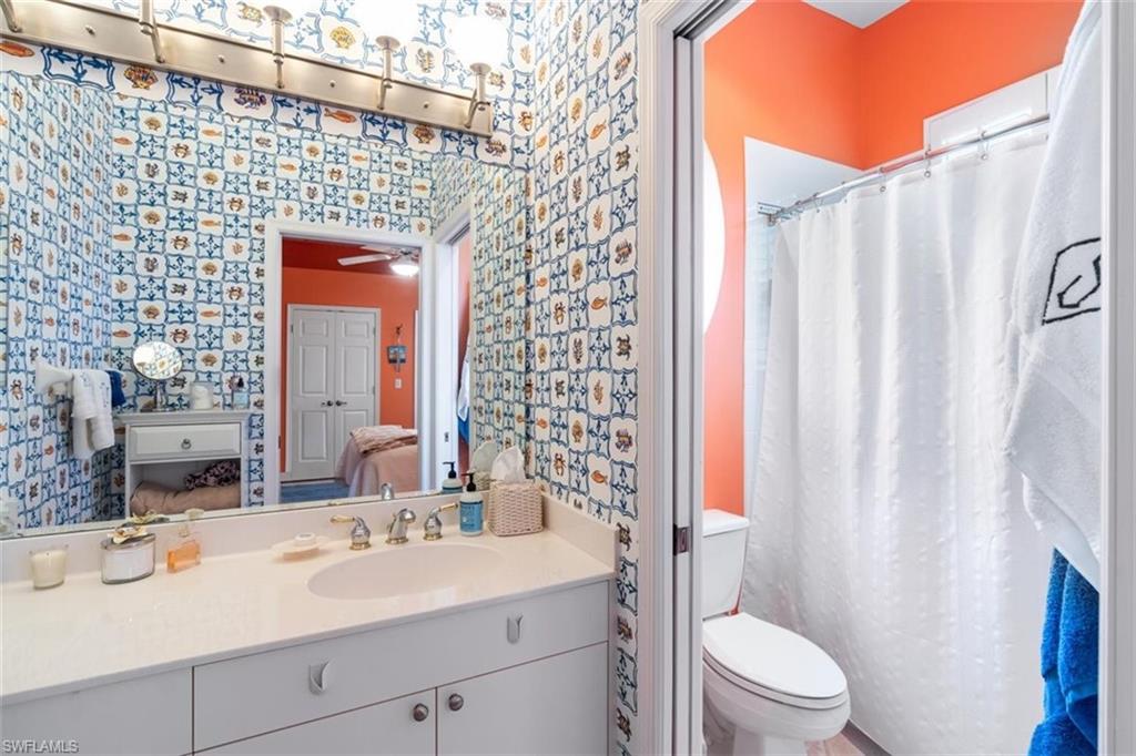 AUTUMN WOODS - Residential