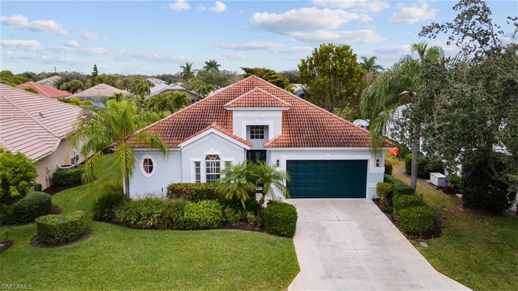 AUTUMN WOODS - Residential