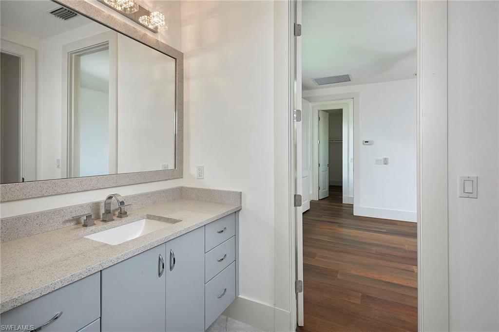 AQUALANE SHORES - Residential