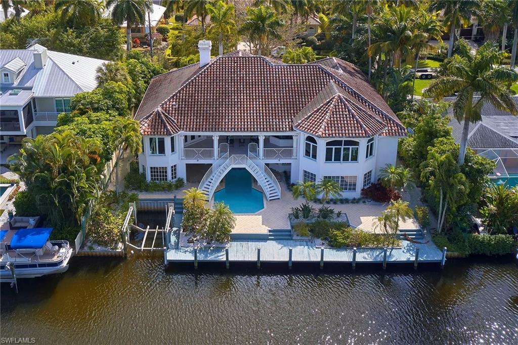 AQUALANE SHORES - Residential