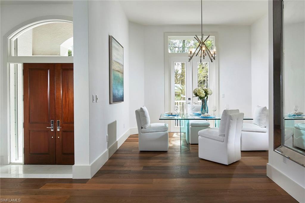 AQUALANE SHORES - Residential