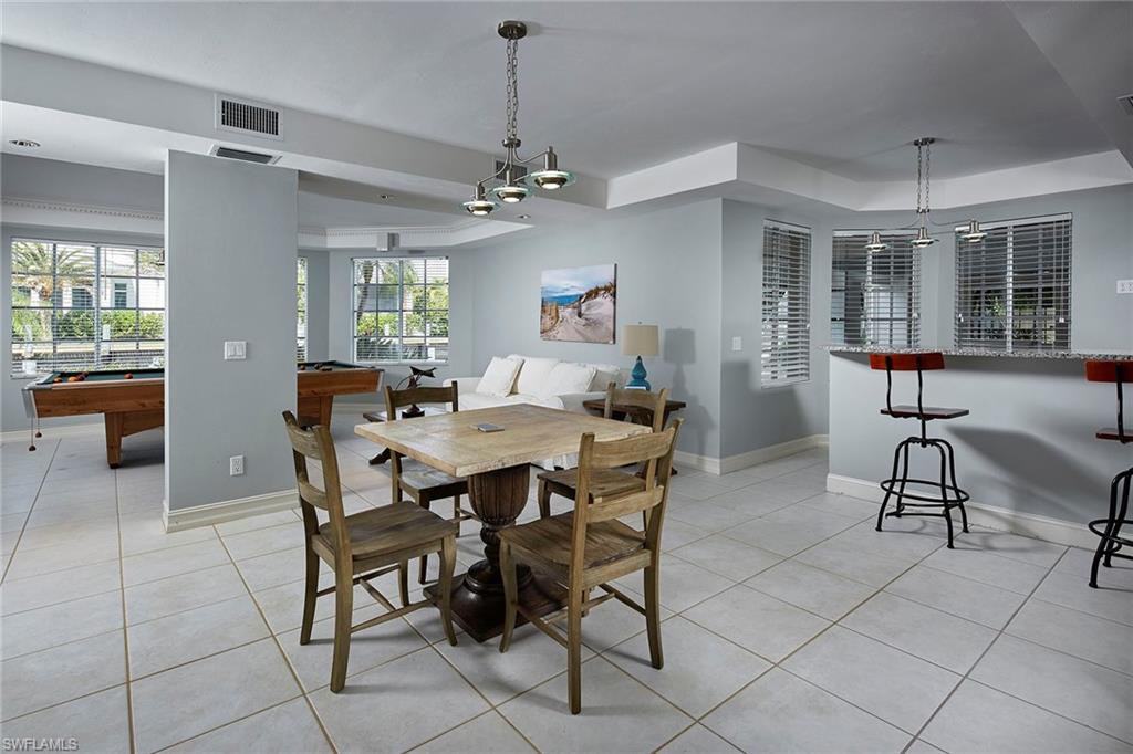 AQUALANE SHORES - Residential