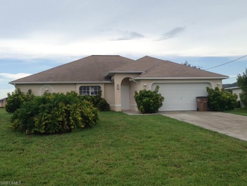 CAPE CORAL - Residential