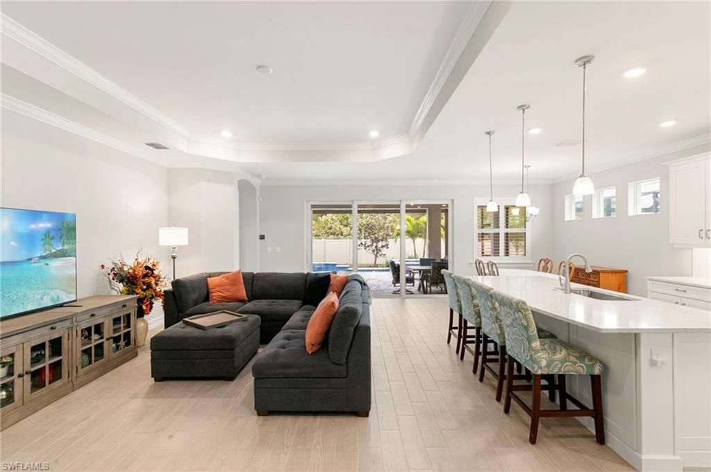 Photo of 387 Grace Bay LN, NAPLES, FL 34114 (MLS # 225083940)