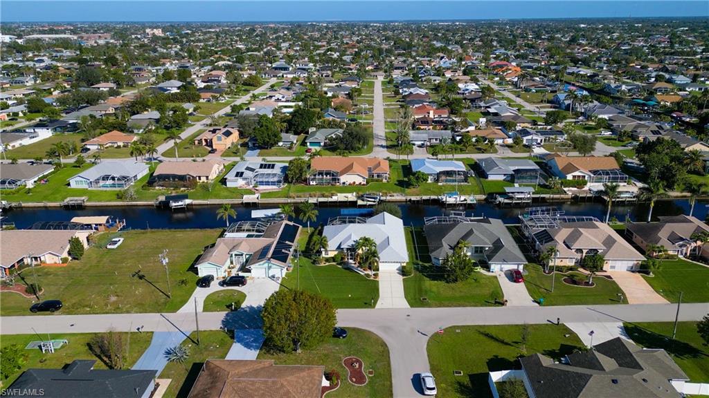 CAPE CORAL - Residential