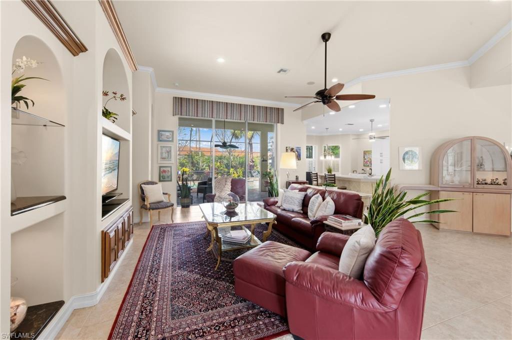 VILLA GRANDE - Residential