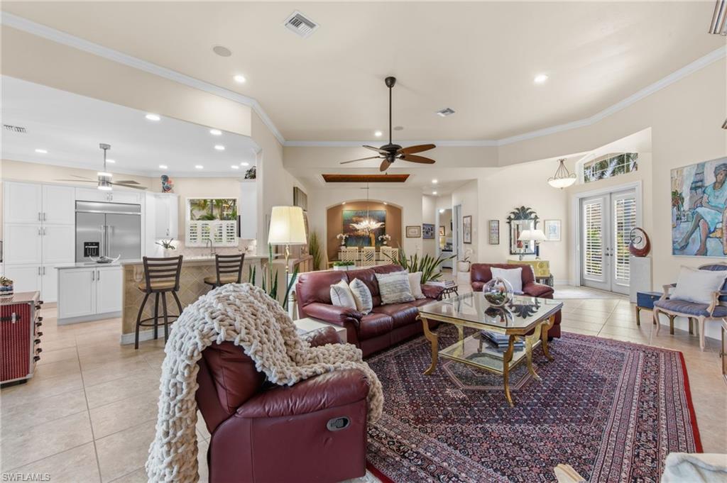 VILLA GRANDE - Residential