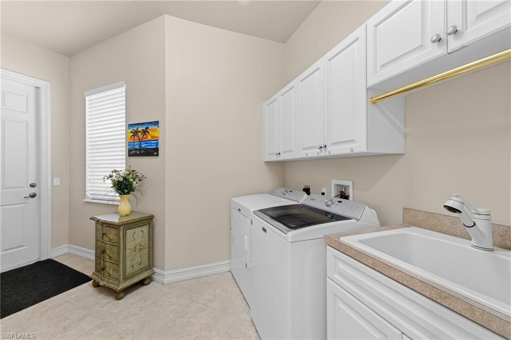 VILLA GRANDE - Residential