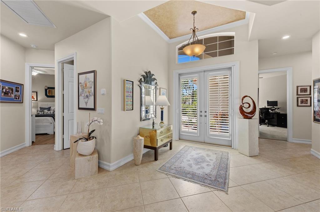 VILLA GRANDE - Residential